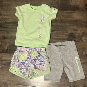 Champion girls set, size 5/6